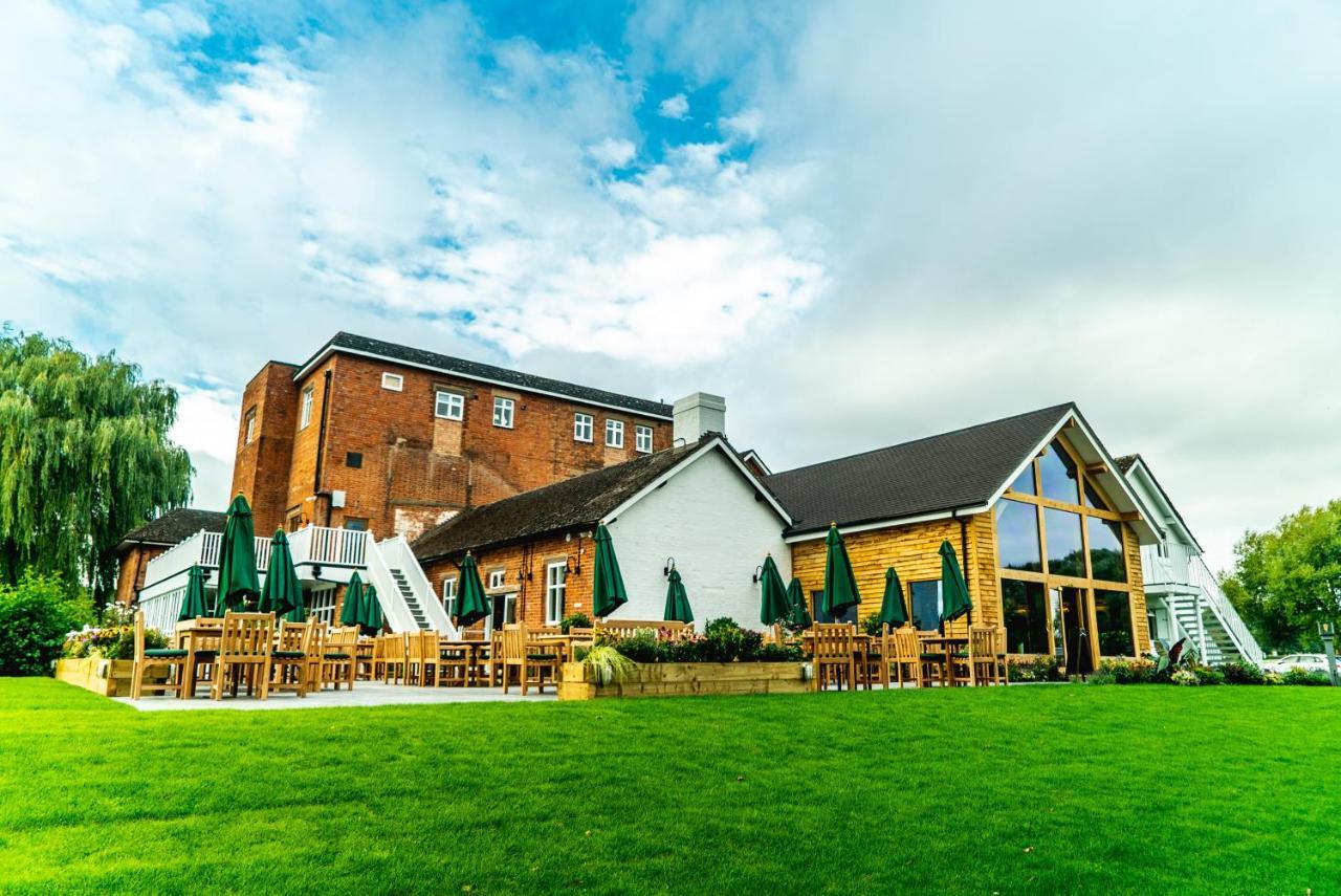Arrow Mill- Brunning And Price Hotel Олсестър Екстериор снимка