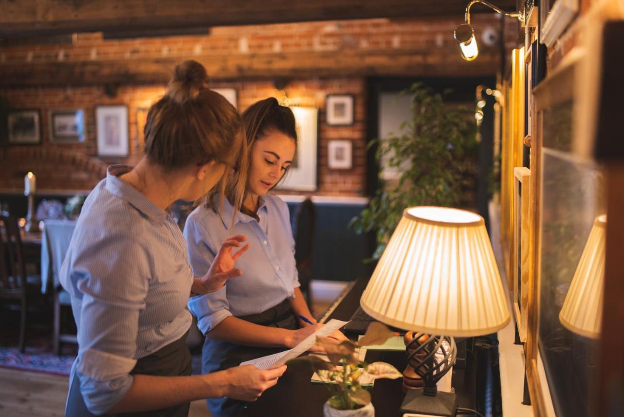 Arrow Mill- Brunning And Price Hotel Олсестър Екстериор снимка